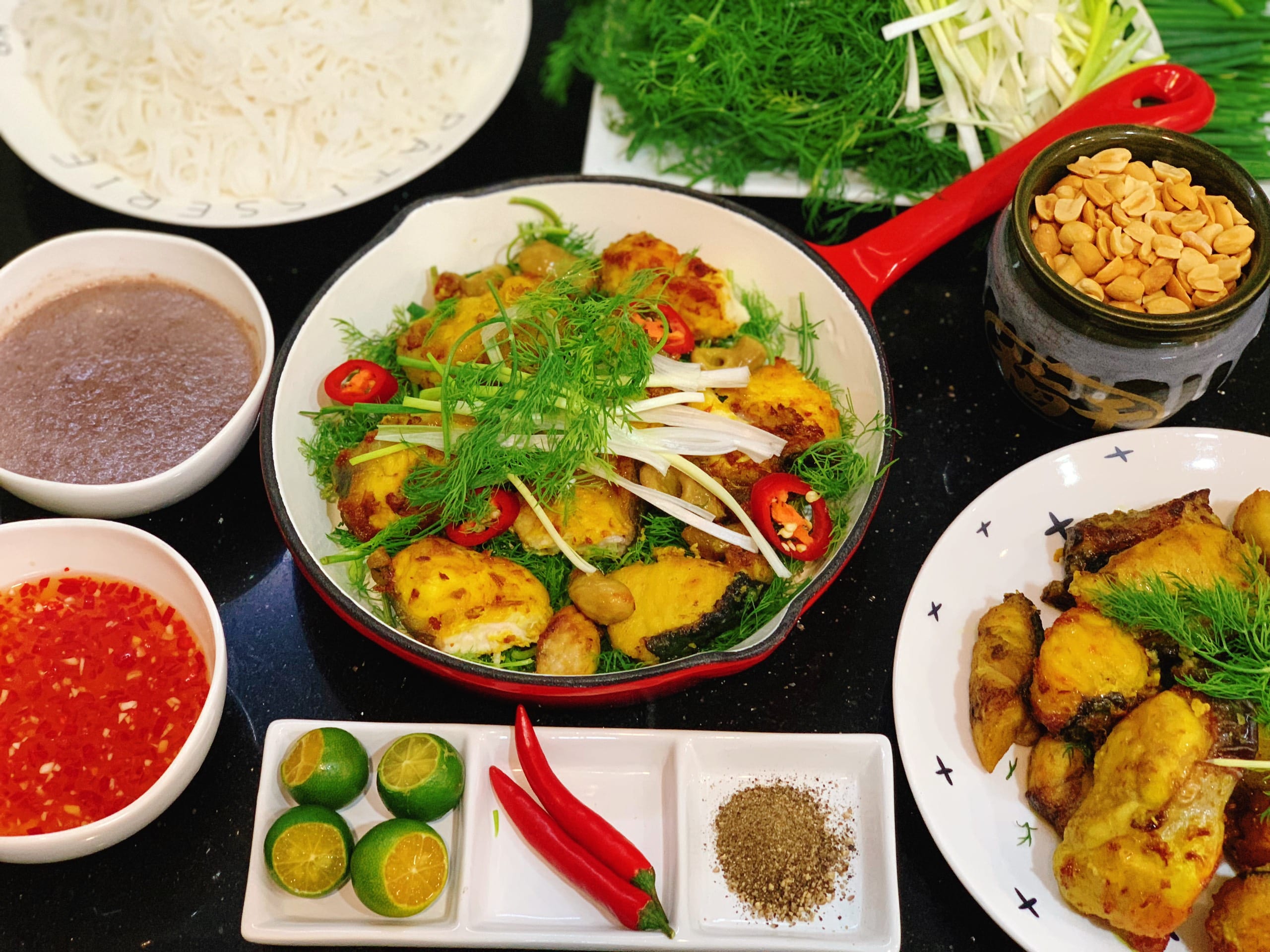 CÁCH LÀM CHẢ CÁ LÃ VỌNG NGON NHƯ NGOÀI HÀNG