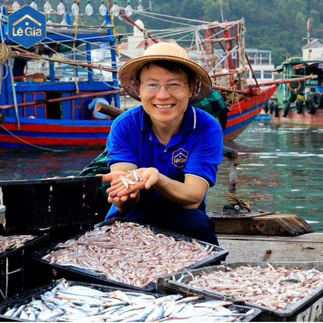 CỐT CÁCH MẮM KHÔNG LẮM CHIÊU – CHỈ LÀ CÁ BIỂN MUỐI VÀO THẤM RA