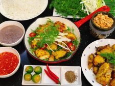 CHẢ CÁ LÃ VỌNG TẠI NHÀ – KHÔNG LÊ LA QUÁN XÁ