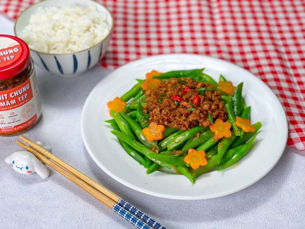 THỊT CHƯNG MẮM TÉP – LÊ GIA2