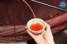 NƯỚC MẮM TRUYỀN THỐNG CHUẨN NGON ĐẬM MÀU HỔ PHÁCH.