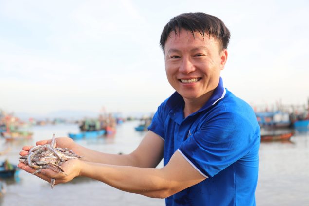 CHÀNG “ĐÔN-KI-HÔ-TÊ” VỚI NGHỀ MẮM TRUYỀN THỐNG