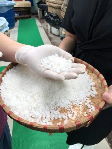 PHƯƠNG PHÁP ĐO ĐỘ MẶN – ỨNG DỤNG TRONG SẢN XUẤT NƯỚC MẮM TẠI LÊ GIA