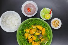 MẮM TÔM HÀNG ĐẦU CHO NHÀ HÀNG BÚN ĐẬU – CHẢ CÁ