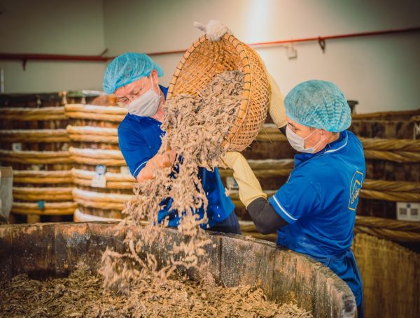 Vỉ 12 chai nước mắm Lê Gia cho bé ăn dặm