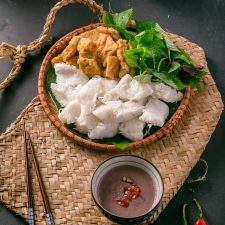 MẮM TÔM ĐƯỢC LÀM TỪ CON GÌ?